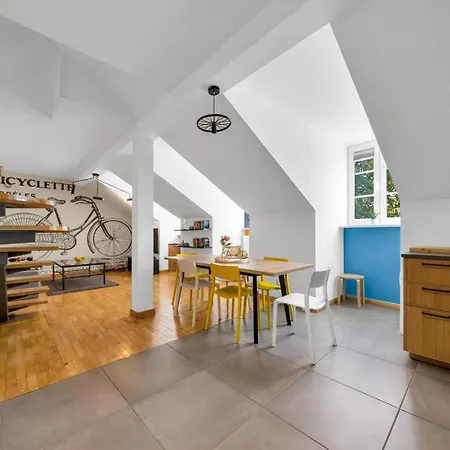 Historic Old Town Apt, Steps To Castle Sq Lejlighed Warszawa